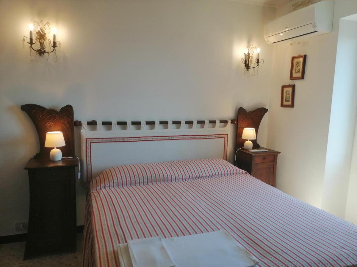 Casa Del Sole Affacciato Sul Mare Apartman Cervo Kültér fotó